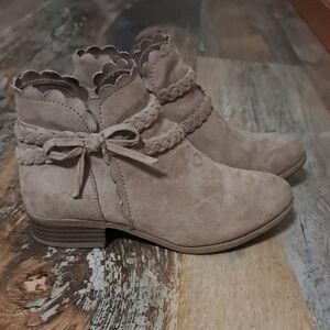 Women's Tan Ankle Boots